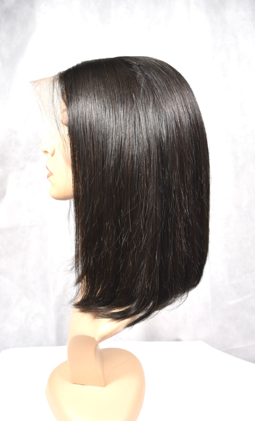 Bob wig Nina