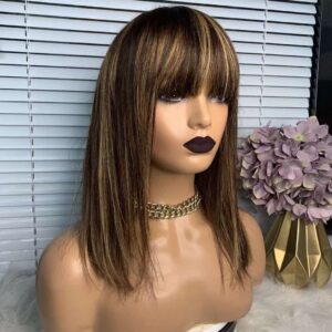 Perruque naturelle avec frange en cheveux couleur mélangée
